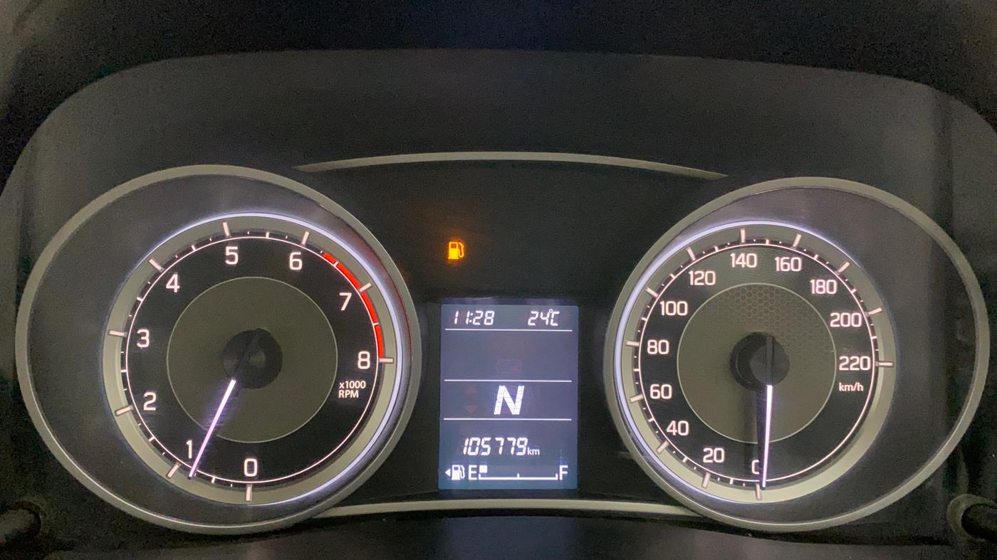 2017 Maruti Dzire ZXI PLUS AMT, Petrol, Automatic, 1,05,838 km, Odometer Image