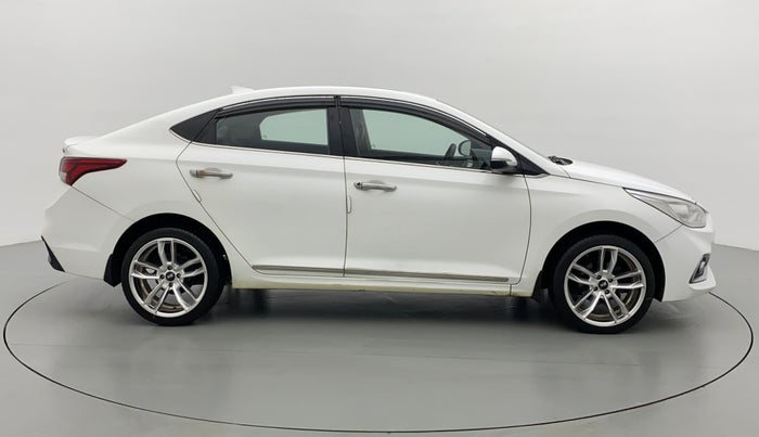 2017 Hyundai Verna 1.6 CRDI SX + AT, Diesel, Automatic, 53,838 km, Right Side View