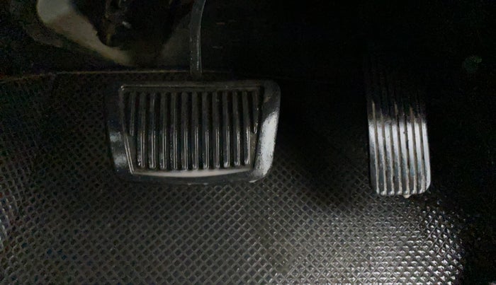 2017 Hyundai Verna 1.6 CRDI SX + AT, Diesel, Automatic, 53,838 km, Pedals