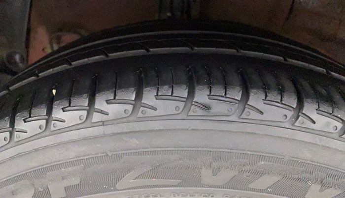 2017 Hyundai Xcent SX 1.2 CRDI, Diesel, Manual, 88,880 km, Right Rear Tyre Tread