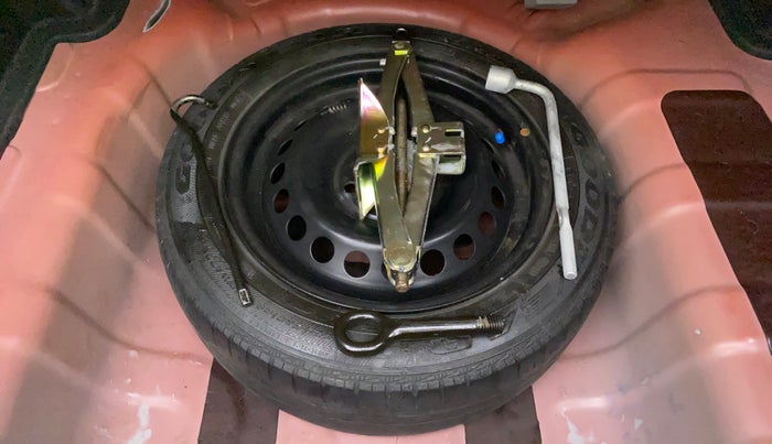 2017 Hyundai Xcent SX 1.2 CRDI, Diesel, Manual, 88,880 km, Spare Tyre