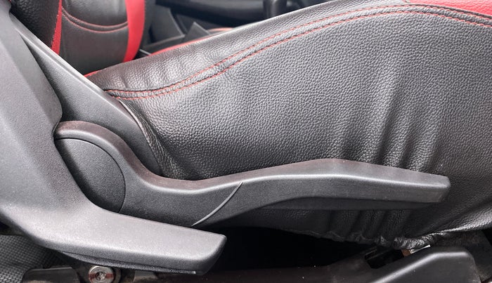 2019 Maruti Swift VXI D, Petrol, Manual, 53,648 km, Driver Side Adjustment Panel