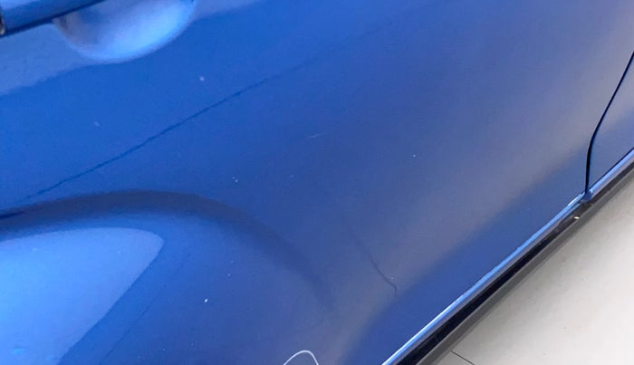 2018 Maruti IGNIS ZETA 1.2, Petrol, Manual, 43,182 km, Right rear door - Minor scratches