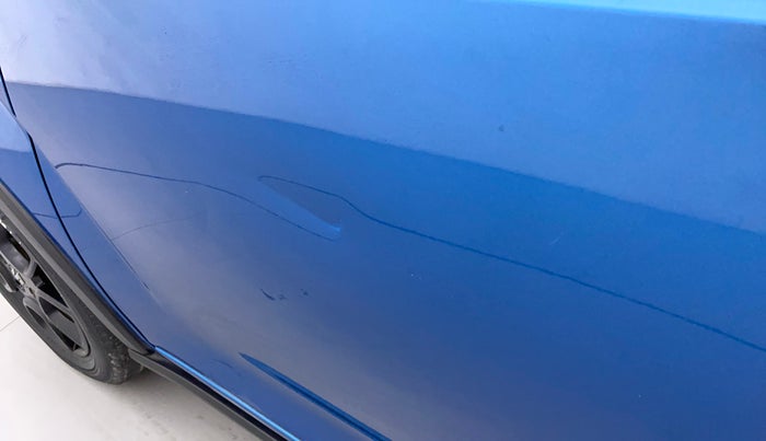 2018 Maruti IGNIS ZETA 1.2, Petrol, Manual, 43,182 km, Front passenger door - Slightly dented