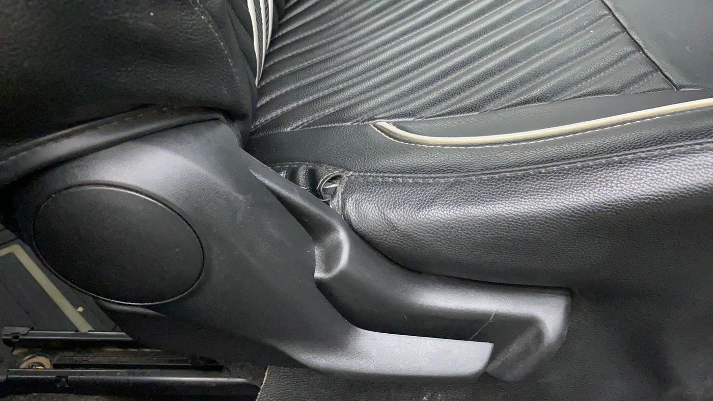 2018 Maruti IGNIS ZETA 1.2, Petrol, Manual, 43,182 km, Driver Side Adjustment Panel