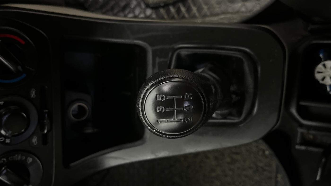 2020 Maruti New Wagon-R LXI 1.0, CNG, Manual, 23,630 km, Gear Lever