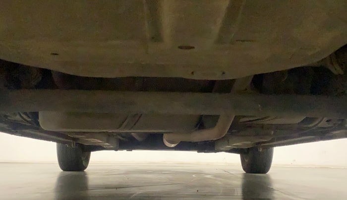 2015 Maruti Ciaz ZXI, Petrol, Manual, 85,633 km, Rear Underbody
