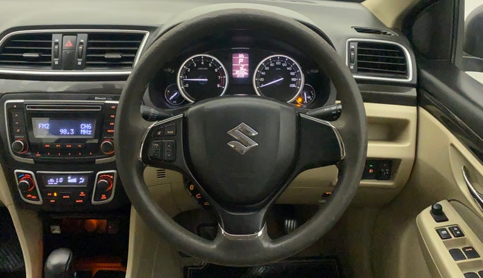2015 Maruti Ciaz ZXI, Petrol, Manual, 85,633 km, Steering Wheel Close Up
