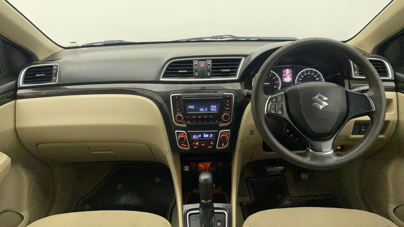 2015 Maruti Ciaz ZXI, Petrol, Manual, 85,633 km, Dashboard
