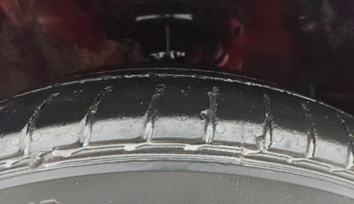 2014 Hyundai Elite i20 ASTA 1.2, Petrol, Manual, 90,891 km, Right Front Tyre Tread