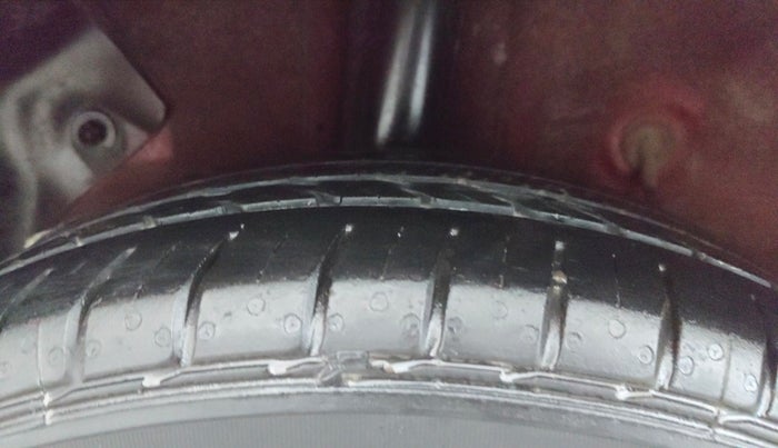 2014 Hyundai Elite i20 ASTA 1.2, Petrol, Manual, 90,891 km, Right Rear Tyre Tread