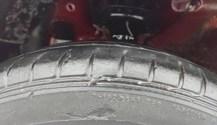 2014 Hyundai Elite i20 ASTA 1.2, Petrol, Manual, 90,891 km, Left Front Tyre Tread