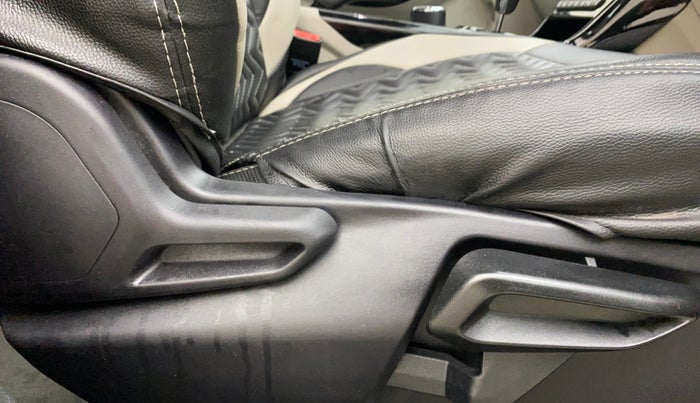 2023 Tata NEXON XZA PLUS SUNROOF PETROL, Petrol, Automatic, 28,786 km, Driver Side Adjustment Panel