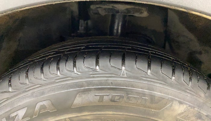 2023 Tata NEXON XZA PLUS SUNROOF PETROL, Petrol, Automatic, 28,786 km, Left Front Tyre Tread