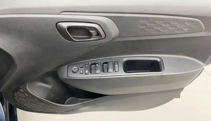 2022 Hyundai GRAND I10 NIOS MAGNA CORPORATE EDITION 1.2 KAPPA VTVT, Petrol, Manual, 40,038 km, Driver Side Door Panels Control