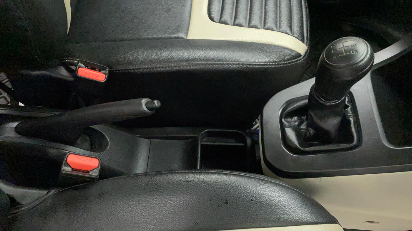 2022 Maruti New Wagon-R LXI 1.0, Petrol, Manual, 13,984 km, Gear Lever