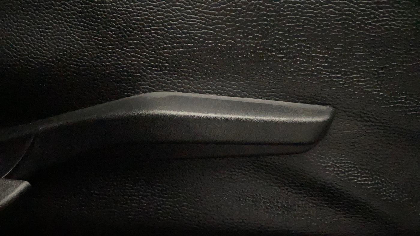 2018 Maruti Swift VXI AMT, Petrol, Automatic, 47,324 km, Driver Side Adjustment Panel