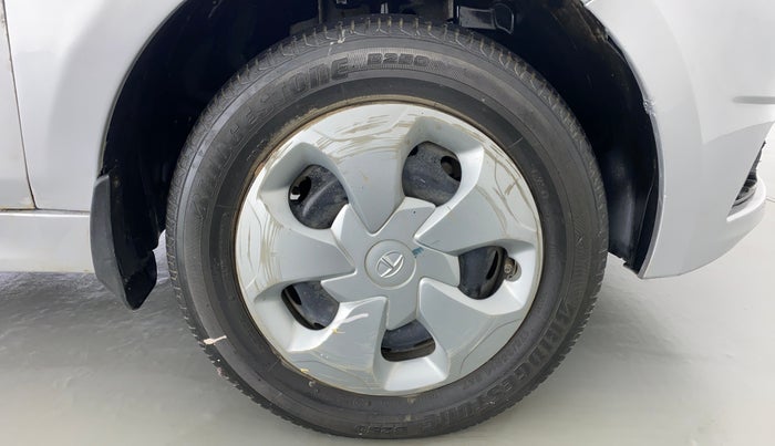2019 Tata Tiago XT 1.2 REVOTRON, Petrol, Manual, 27,565 km, Right Front Wheel