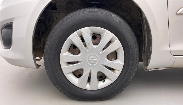 2014 Maruti Swift Dzire VDI, Diesel, Manual, 1,22,129 km, Left Front Wheel