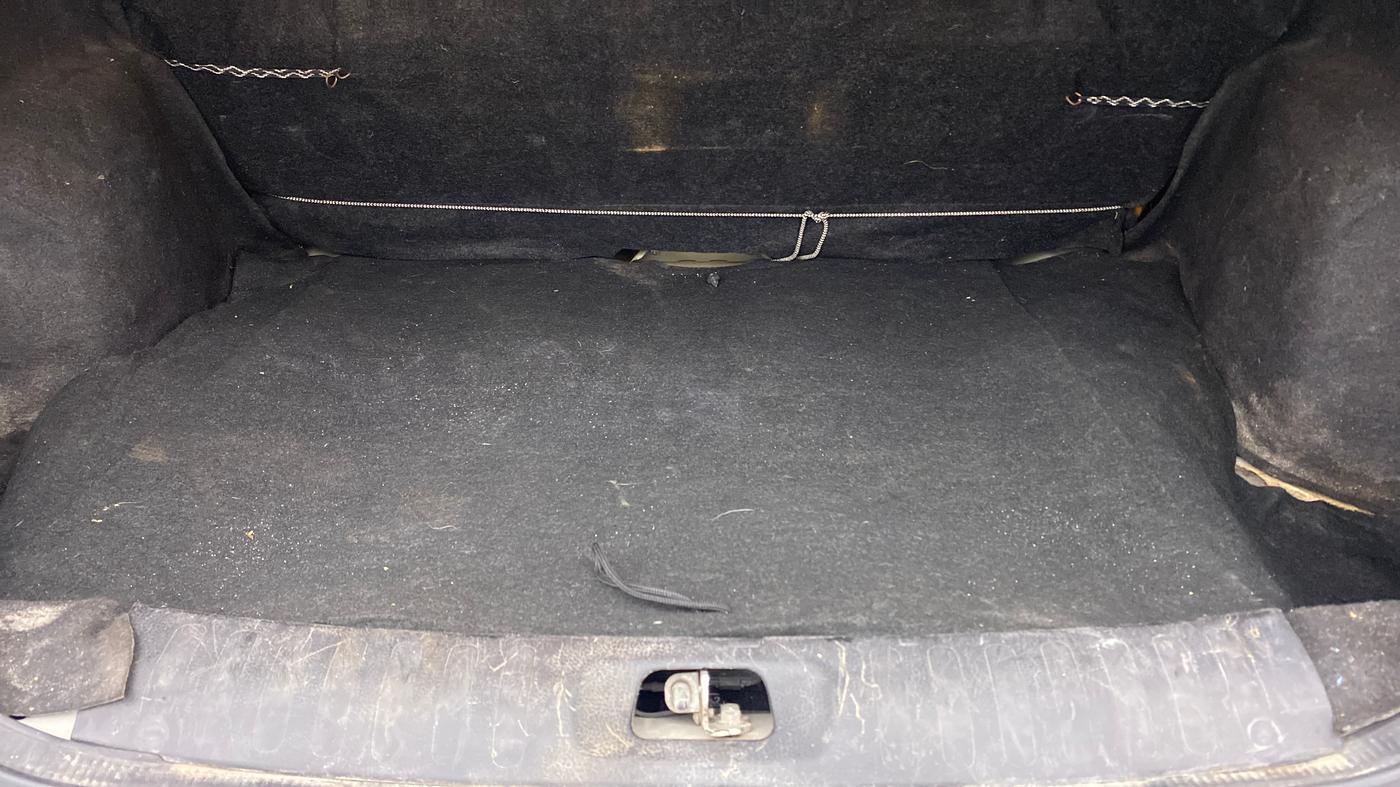 2014 Maruti Swift Dzire VDI, Diesel, Manual, 1,22,129 km, Boot Inside