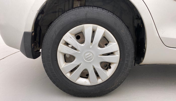 2014 Maruti Swift Dzire VDI, Diesel, Manual, 1,22,129 km, Right Rear Wheel