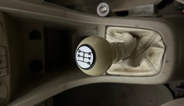 2017 Maruti Ertiga VXI CNG, CNG, Manual, 1,23,055 km, Gear Lever