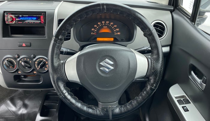 2012 Maruti Wagon R 1.0 LXI, Petrol, Manual, 14,305 km, Steering Wheel Close Up