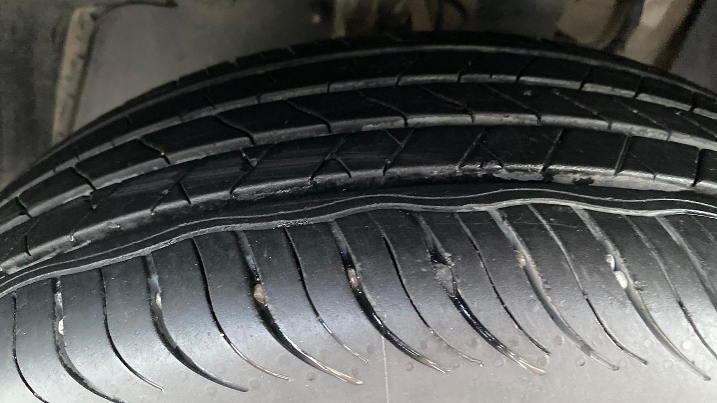 2024 Tata NEXON PURE 1.5 DIESEL, Diesel, Manual, 84,191 km, Left Front Tyre Tread