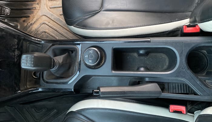 2024 Tata NEXON PURE 1.5 DIESEL, Diesel, Manual, 84,191 km, Gear Lever