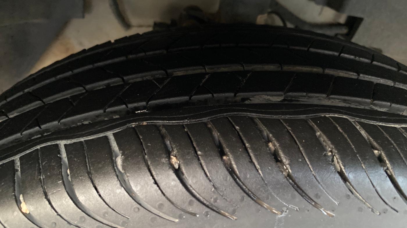 2024 Tata NEXON PURE 1.5 DIESEL, Diesel, Manual, 84,191 km, Right Front Tyre Tread