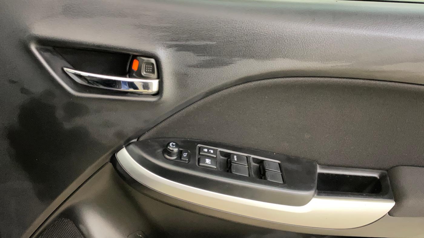 2018 Maruti Baleno ZETA CVT PETROL 1.2, Petrol, Automatic, 56,799 km, Driver Side Door Panels Control