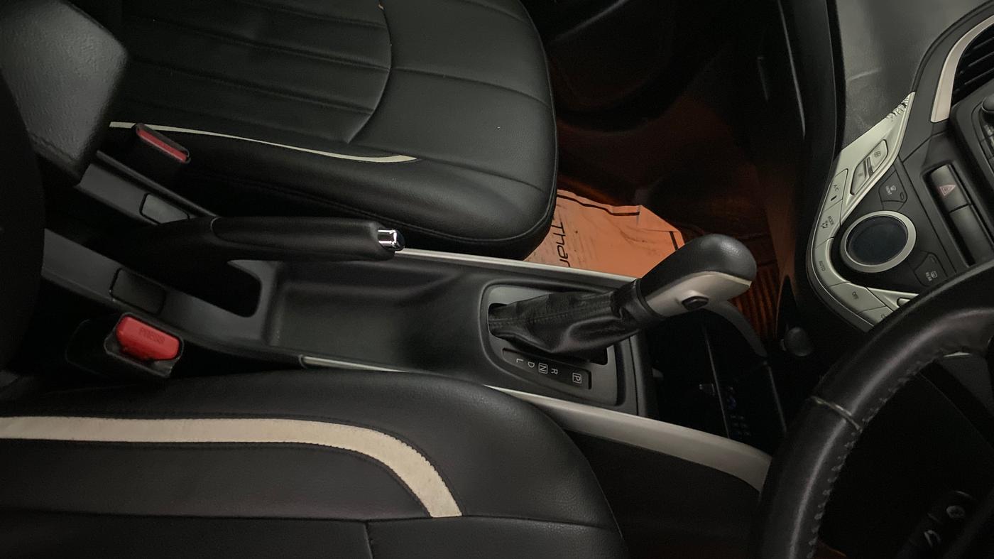 2018 Maruti Baleno ZETA CVT PETROL 1.2, Petrol, Automatic, 56,799 km, Gear Lever