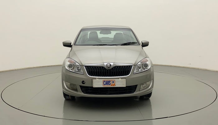 2014 Skoda Rapid ELEGANCE 1.6 MPI MT, Petrol, Manual, 37,341 km, Front