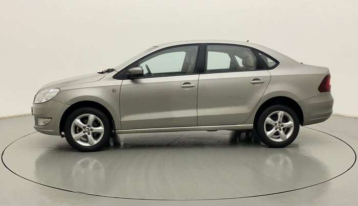 2014 Skoda Rapid ELEGANCE 1.6 MPI MT, Petrol, Manual, 37,341 km, Left Side