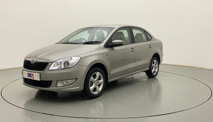 2014 Skoda Rapid ELEGANCE 1.6 MPI MT, Petrol, Manual, 37,341 km, Left Front Diagonal