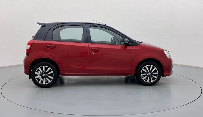 2018 Toyota Etios Liva VXD DUAL TONE, Diesel, Manual, 74,826 km, Right Side View