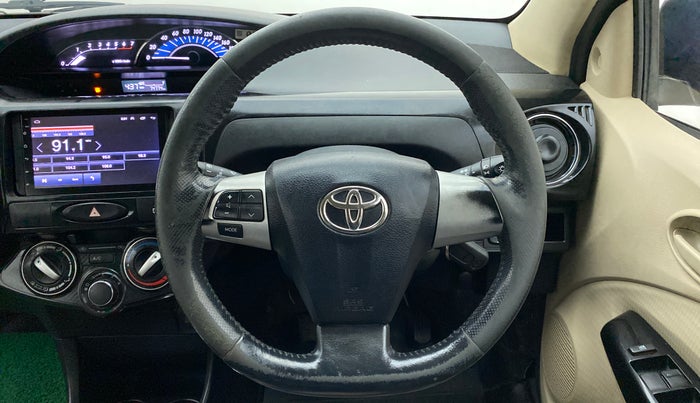 2018 Toyota Etios Liva VXD DUAL TONE, Diesel, Manual, 74,826 km, Steering Wheel Close Up