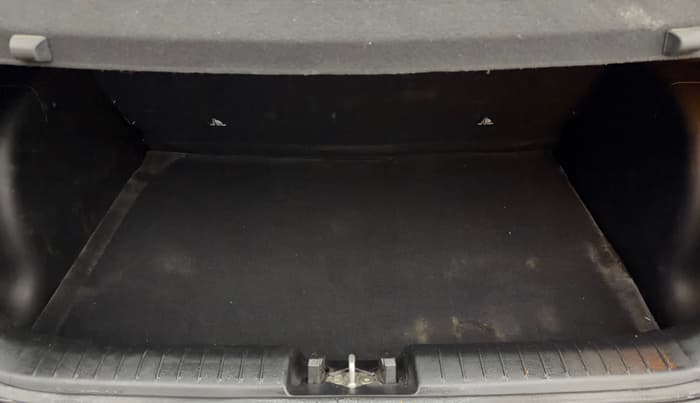 2021 Hyundai VENUE S 1.2, Petrol, Manual, 8,772 km, Boot Inside