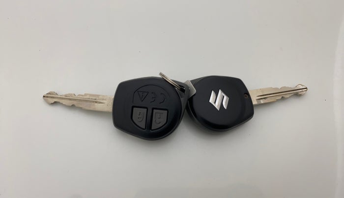 2019 Maruti Swift VDI, Diesel, Manual, 55,065 km, Key Close Up