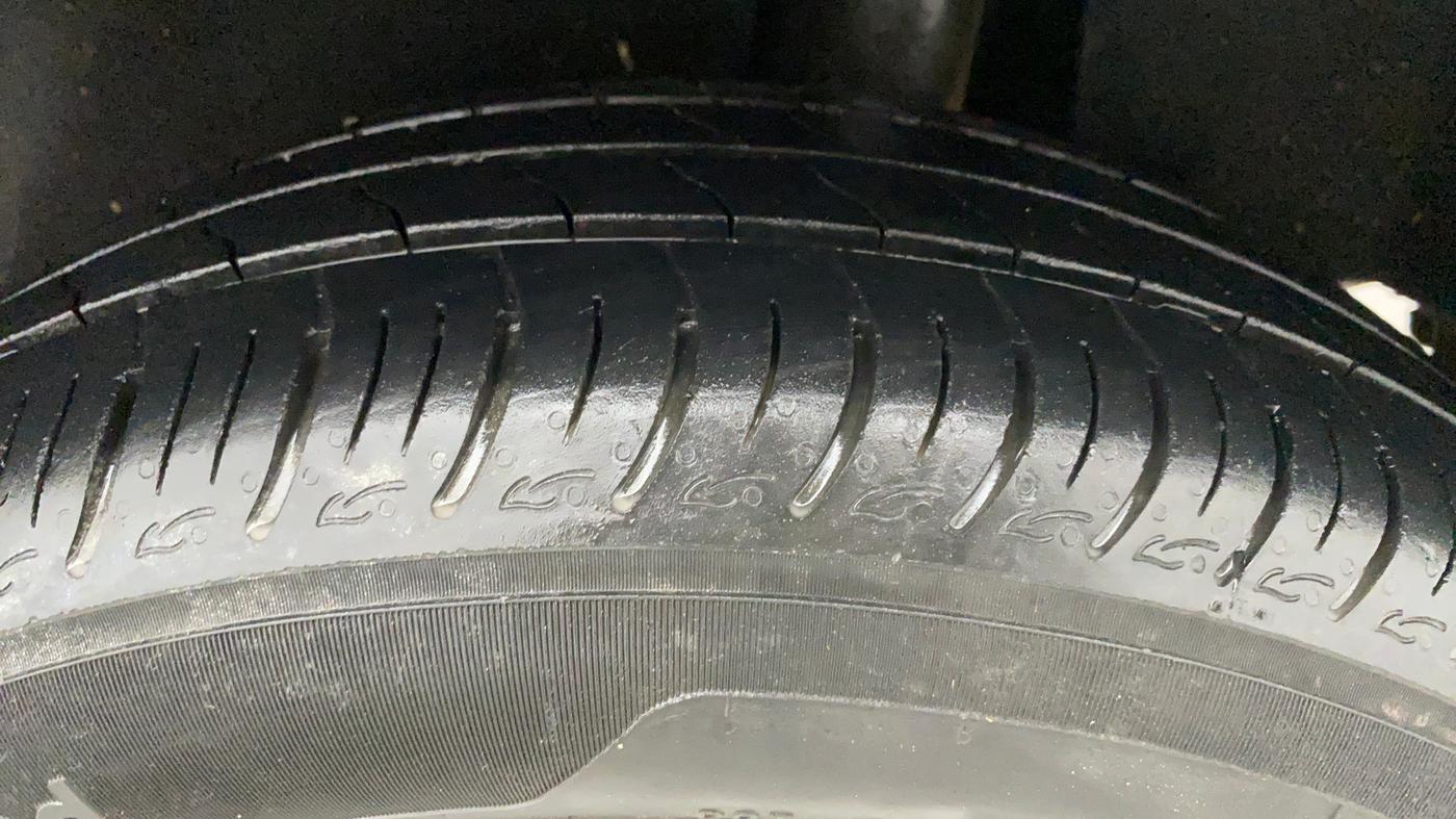 2020 Maruti Baleno DELTA CVT PETROL 1.2, Petrol, Automatic, 27,437 km, Left Rear Tyre Tread