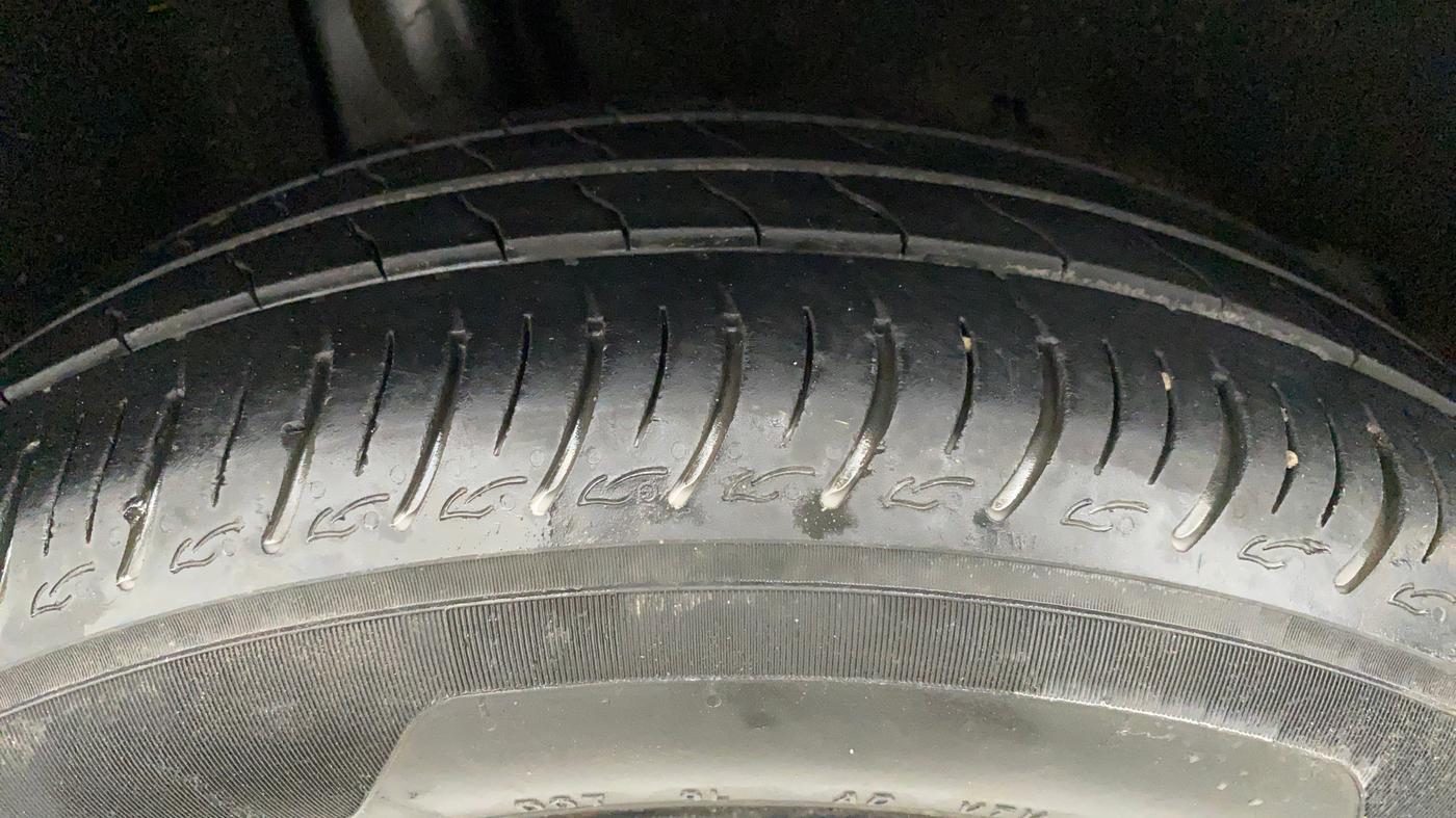2020 Maruti Baleno DELTA CVT PETROL 1.2, Petrol, Automatic, 27,437 km, Right Rear Tyre Tread