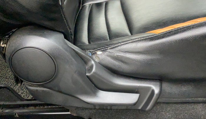 2020 Maruti Baleno DELTA CVT PETROL 1.2, Petrol, Automatic, 27,437 km, Driver Side Adjustment Panel