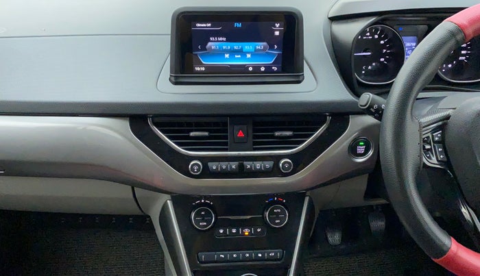 2018 Tata NEXON XZ+ 1.2 DUAL TONE, Petrol, Manual, 38,171 km, Air Conditioner