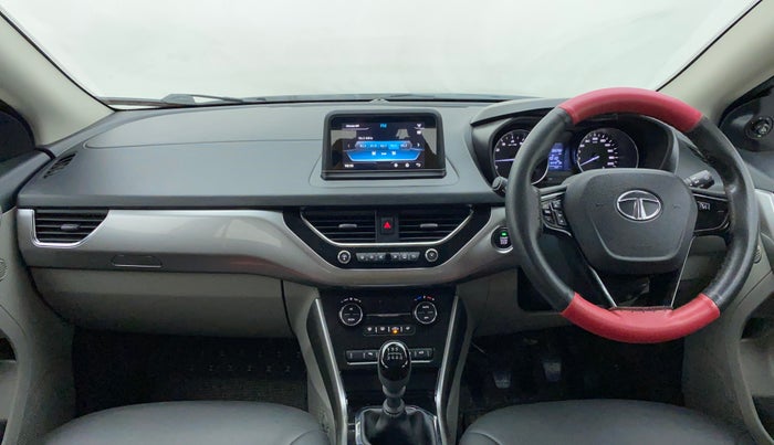 2018 Tata NEXON XZ+ 1.2 DUAL TONE, Petrol, Manual, 38,171 km, Dashboard
