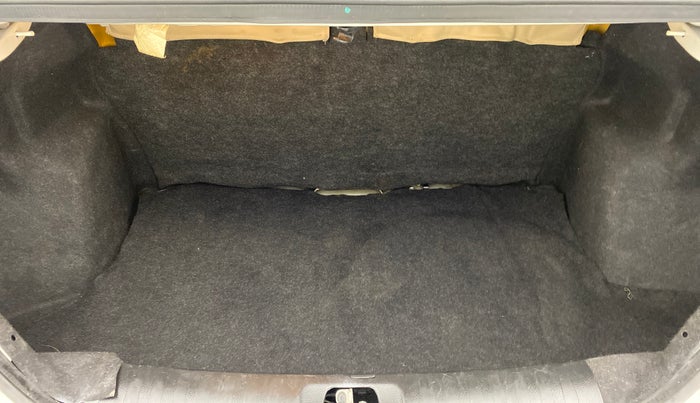 2012 Maruti Swift Dzire ZDI, Diesel, Manual, 63,446 km, Boot Inside