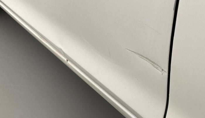2012 Maruti Swift Dzire ZDI, Diesel, Manual, 63,446 km, Front passenger door - Slightly dented