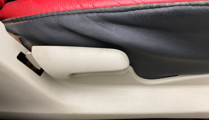 2018 Maruti Celerio ZXI, Petrol, Manual, 1,15,186 km, Driver Side Adjustment Panel