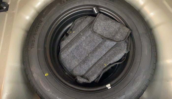 2021 KIA SONET HTX 1.0 IMT, Petrol, Manual, 32,277 km, Spare Tyre