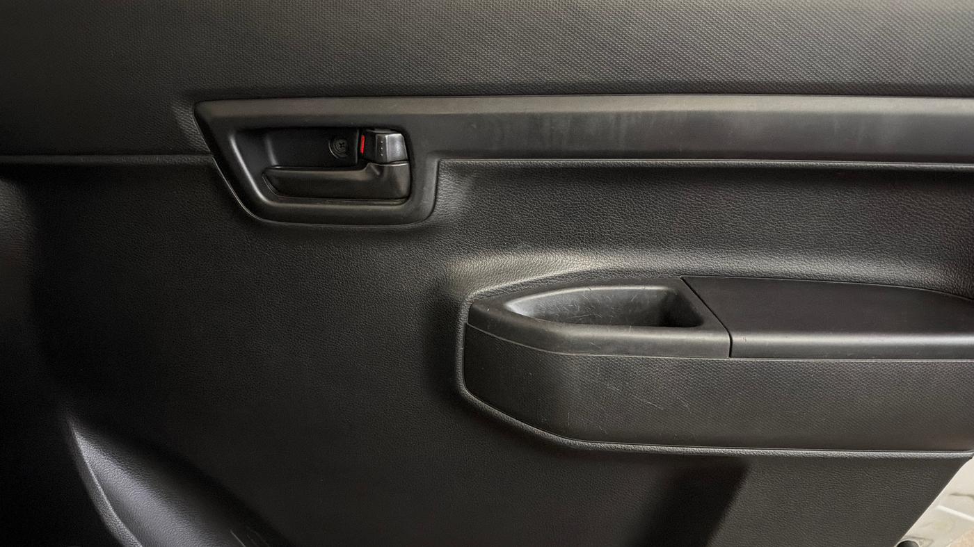 2019 Maruti S PRESSO VXI+, Petrol, Manual, 19,426 km, Driver Side Door Panels Control