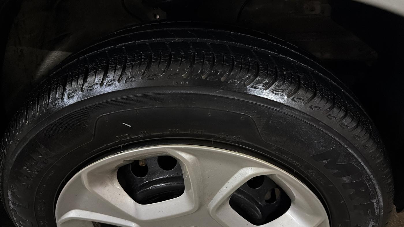 2019 Maruti S PRESSO VXI+, Petrol, Manual, 19,426 km, Right Front Tyre Tread